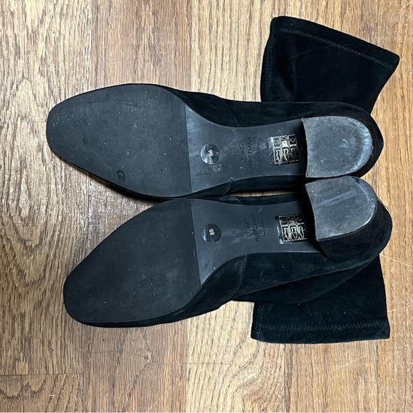 Stuart Weitzman black suede sock slip on ankle bootie size 8 - Picture 5 of 6